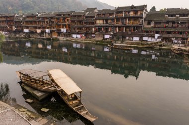 Nehir boyunca güzel tarihi yerler