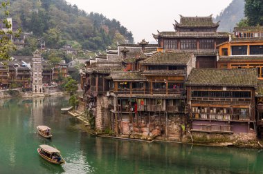 Tekne yelken aşağı Phoenix antik kenti