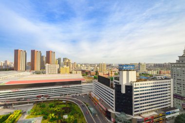 Liaoning, Çin - 30 Ağustos 2016: Shenyang şehrinin sabah manzarası.