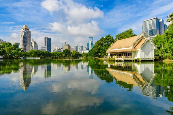 Bangkok Thaïlande Octobre 2017 Belle Matinée Bangkok Skyline Avec Reflet — Photo