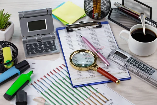 Elementos Para Hacer Negocios Contabilidad Oficina Sobre Mesa Fotos De Stock