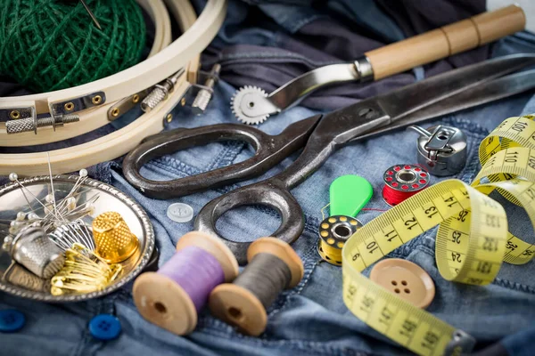 Handicraft Items Threads Sewing Needles — Stock Photo, Image
