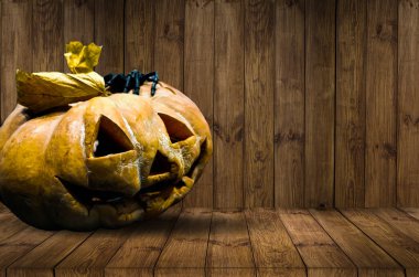 Cadılar Bayramı balkabakları kayalıklarda