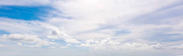 Vacker Solnedgång Himmel Bakgrund Till Naturområden — Stockfoto