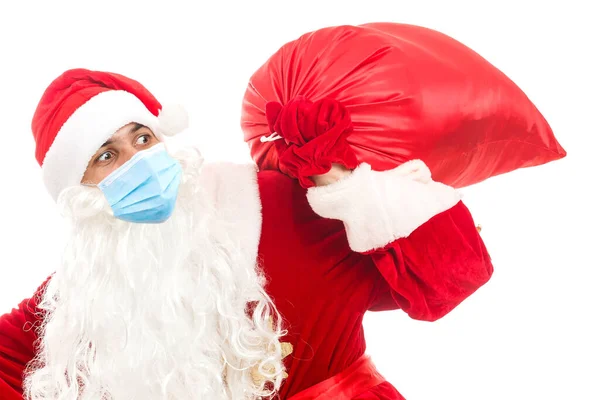 Enfermedad Resfriados Santa Claus Máscara Médica Fondo Rojo —  Fotos de Stock