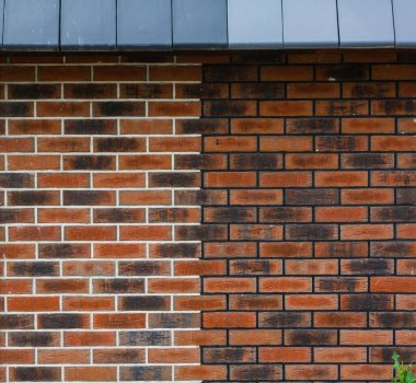 kırmızı tuğlalı ev çatısı detayları yakın plan