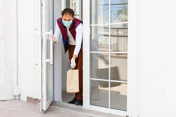 Delivery Food Made Quarantine Covid Food Delivered Home Note — Stock Photo, Image