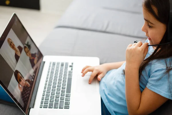 Ensino a distância página da educação on-line — Fotografia de Stock