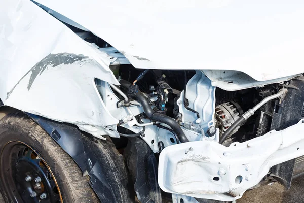 Delante Del Coche Daña Por Accidente Carretera Coche Roto — Foto de Stock