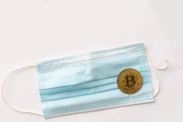 Gold Bitcoin Coins Medical Mask — Stock Photo, Image
