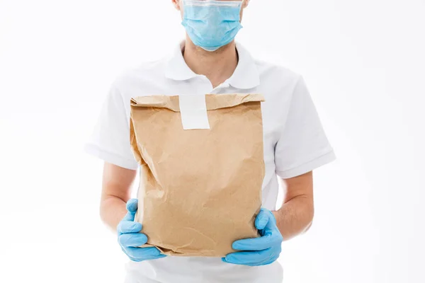 保護マスクと医療用手袋の宅配便は持ち帰り用の食品を提供します 隔離下での配送サービス 病気の発生 コロナウイルスCovid 19パンデミック条件 — ストック写真