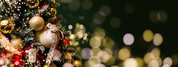 Arbre Noël Avec Des Bulles Des Lumières Luisantes Floues — Photo