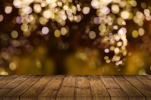 Mesa Madeira Rústica Vazia Com Luzes Natal Embaçadas Fundo — Fotografia de Stock