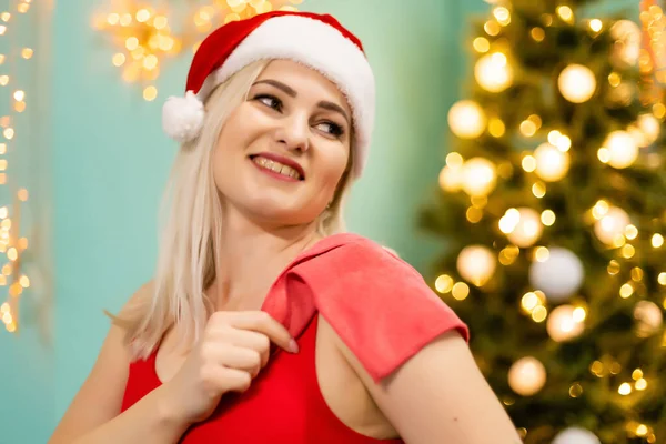 Kerst Fitness Vrouw Glimlachend Vrolijk Gelukkig Mooie Vrolijke Blanke Vrouwelijke — Stockfoto