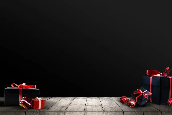 크리스마스나 신년어두운 성탄절 장식으로 Xmas 텍스트를 위에서 — 스톡 사진