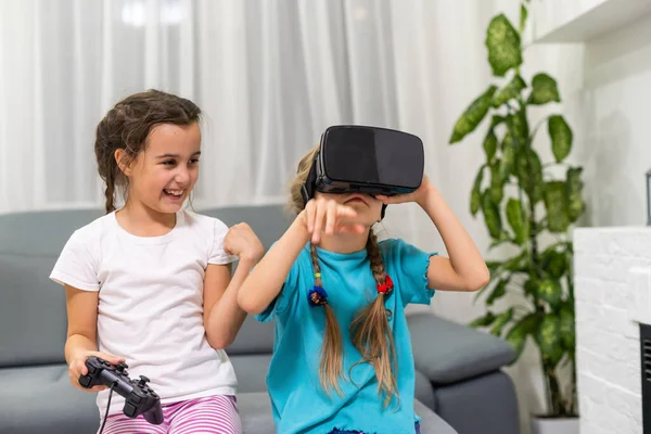 Two Little Girls Playing Video Games Virtual Reality Glasses — Stock Photo, Image