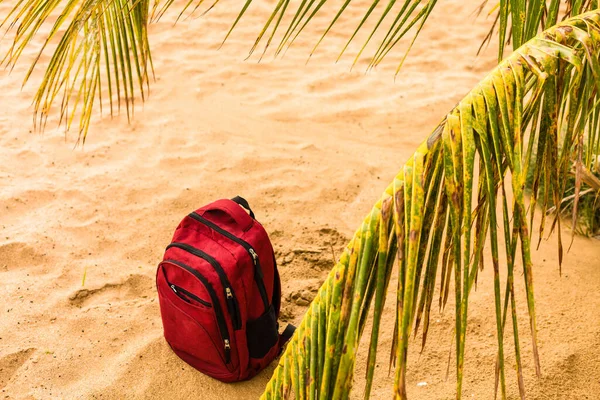 Рюкзак Пляжі Пісок Океан — стокове фото