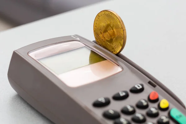 Bitcoin Med Pos Terminaler — Stockfoto