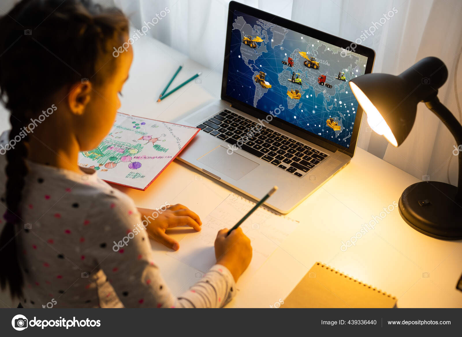 Дети Учатся Дома Онлайн. Обучение На Дому И Дистанционное.