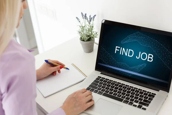 Concepto Búsqueda Empleo Encontrar Carrera Mujer Buscando Sitio Web Línea — Foto de Stock