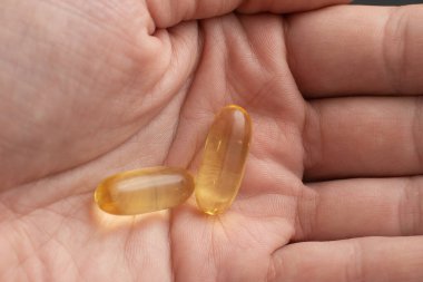 Yumuşak kapsül Yığını Omega 3 sağlıklı beslenme konsepti