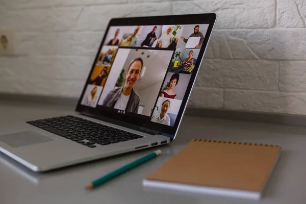 Grupo Amigos Video Chat Conexión Concepto — Foto de Stock