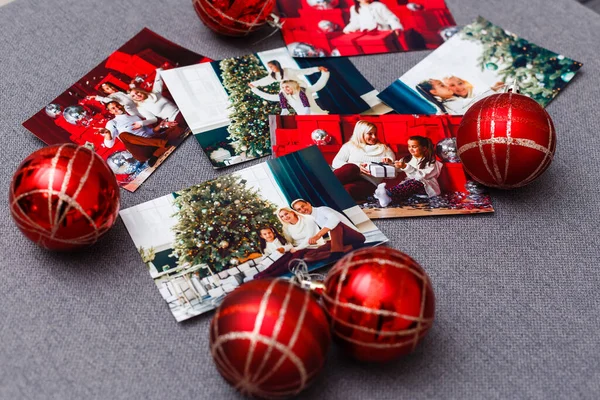 Álbum de fotos y vacaciones familiares guirnalda de Navidad — Foto de Stock