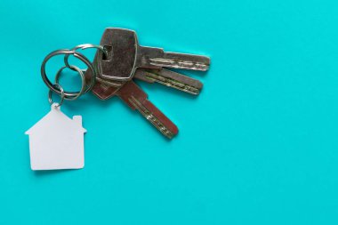 Beyaz Saray 'ın yeşil arkaplanda tecrit edildiği anahtarlar..