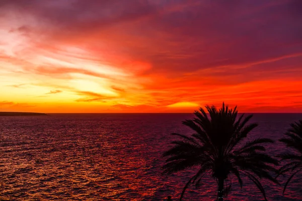 Zachód słońca na Oceanie Atlantyckim na Teneryfie Wyspy Kanaryjskie Hiszpania — Zdjęcie stockowe