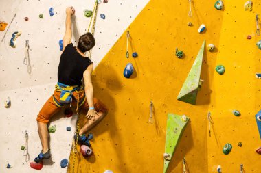 Arka plan için bir kaya tırmanma duvarı