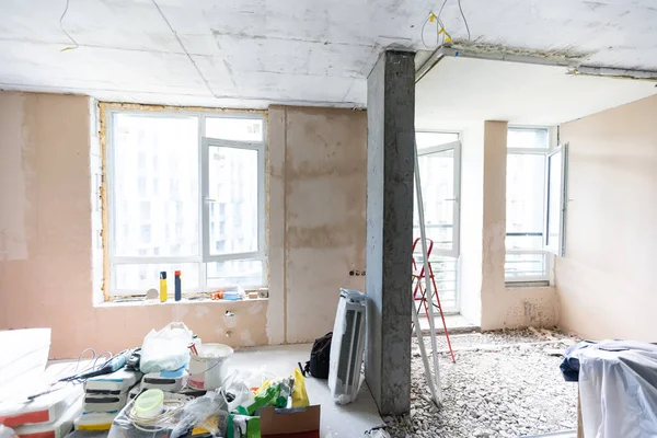 Ev yenileniyor, apartman yenileniyor.