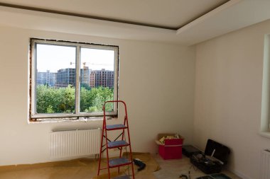 köpüksüz yeni bir pencere takıldı