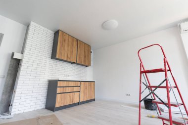 Ev Geliştirme Mutfağı Silme Görünümü yeni bir mutfağa yüklendi