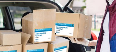 Karton kutulara koronavirüs aşısı, kopyalama alanı, dünya salgını, covid-19, karantina, panorama