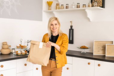 Mutlu Kadın Evden Satın Alma Hattı Alıyor