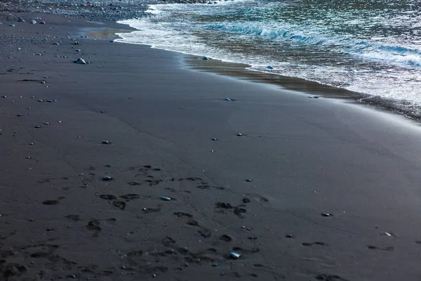 Océano Atlántico costa salvaje, Tenerife, Islas Canarias, España — Foto de Stock