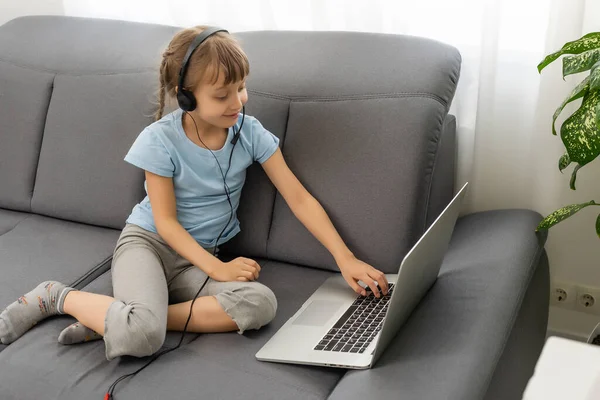 Young Girl Web Young Girl Web