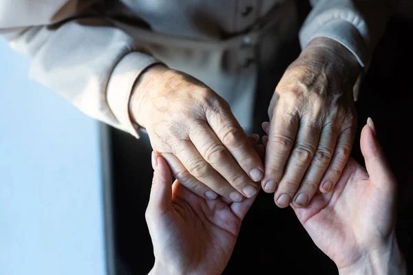 Aging process - very old senior woman hands wrinkled skin — Stock Photo, Image