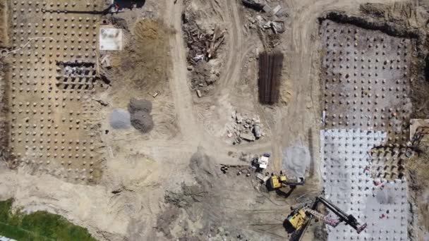 Fotografia aérea sobre canteiro de obras. vigilância por vídeo ou inspecção industrial — Vídeo de Stock