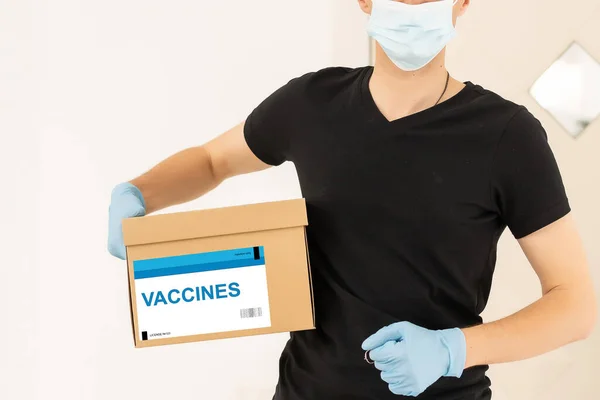 코로나 바이러스 백신 이 있는 종 이 상자의 닫기, 복사 공간, 세계적 유행병 , covid-19, 격리, — 스톡 사진