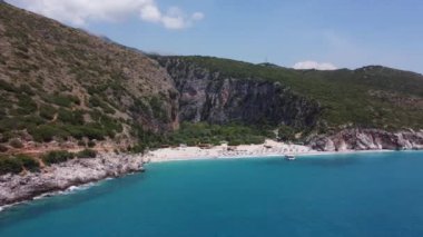 Gjipe Sahili, Arnavutluk 'un ünlü plajı