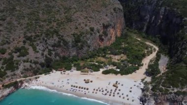 Gjipe Sahili, Arnavutluk 'un ünlü plajı