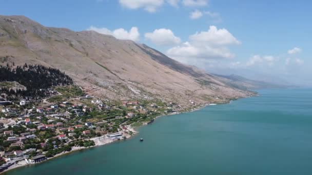 Vista panorámica de la antigua ciudad de Shkoder en Albania. — Vídeos de Stock