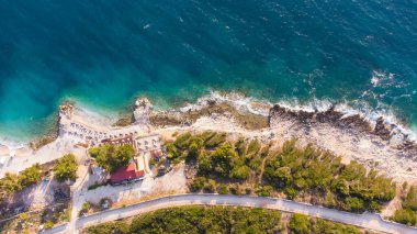 İHA 'dan Arnavutluk' un Ksamil kentine hava görüntüsü