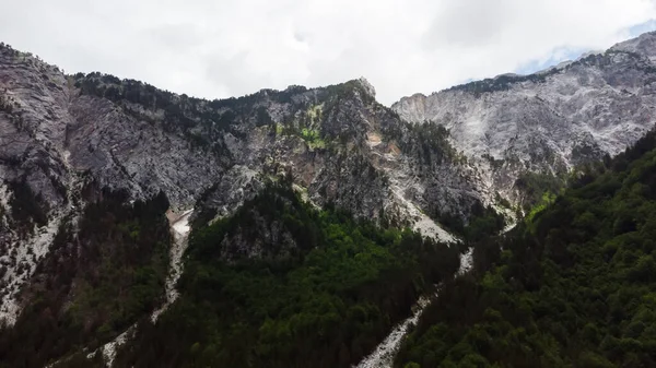 Krásná krajina v Albánii s horami — Stock fotografie