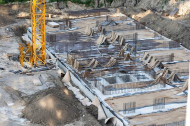 Turna ve inşaat alanı