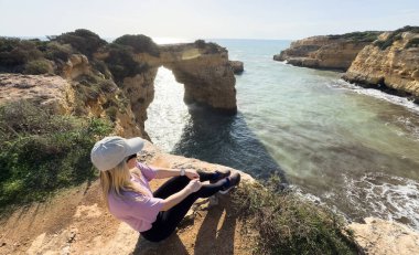 Algarve 'deki Arnavutlar. Portekiz. Yüksek kalite fotoğraf