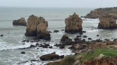 Dos Arrifes plajı, Algarve Portekiz. Yüksek kalite fotoğraf