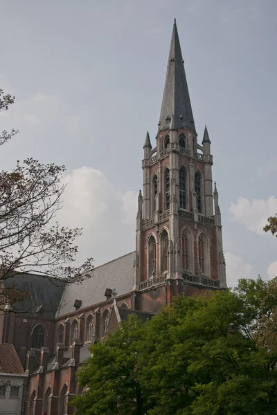 Aalst ist eine große Stadt in Belgien. Die Stadt zählt mehr als 83.000 Einwohner. — Stockfoto