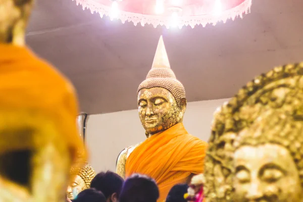 Image de la feuille d'or de Bouddha, wat sothon dans thailand — Photo